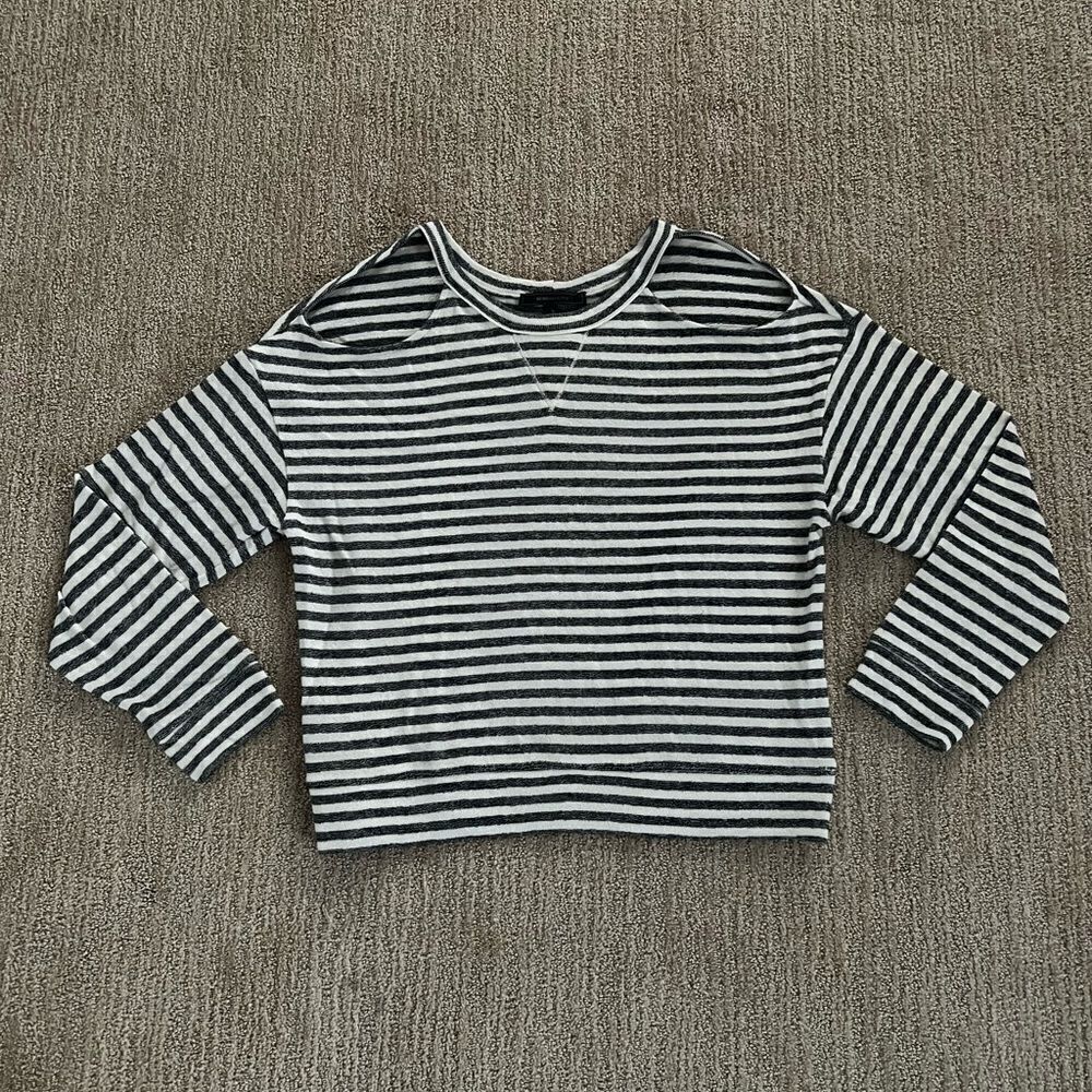 BCBGMaxAzria Grey and White Striped Open Shoulders Crewneck Sweater